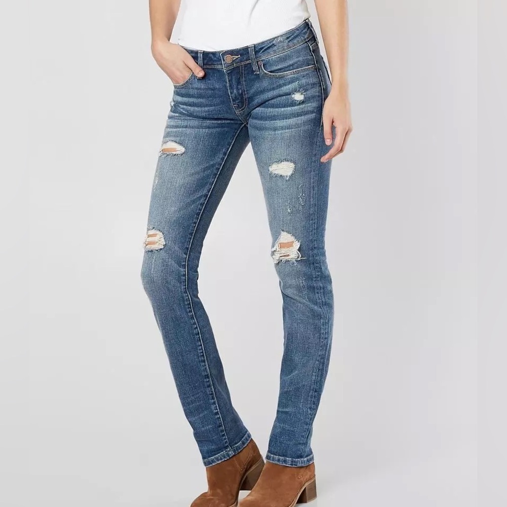 Women's Straight Leg Jeans - Blue